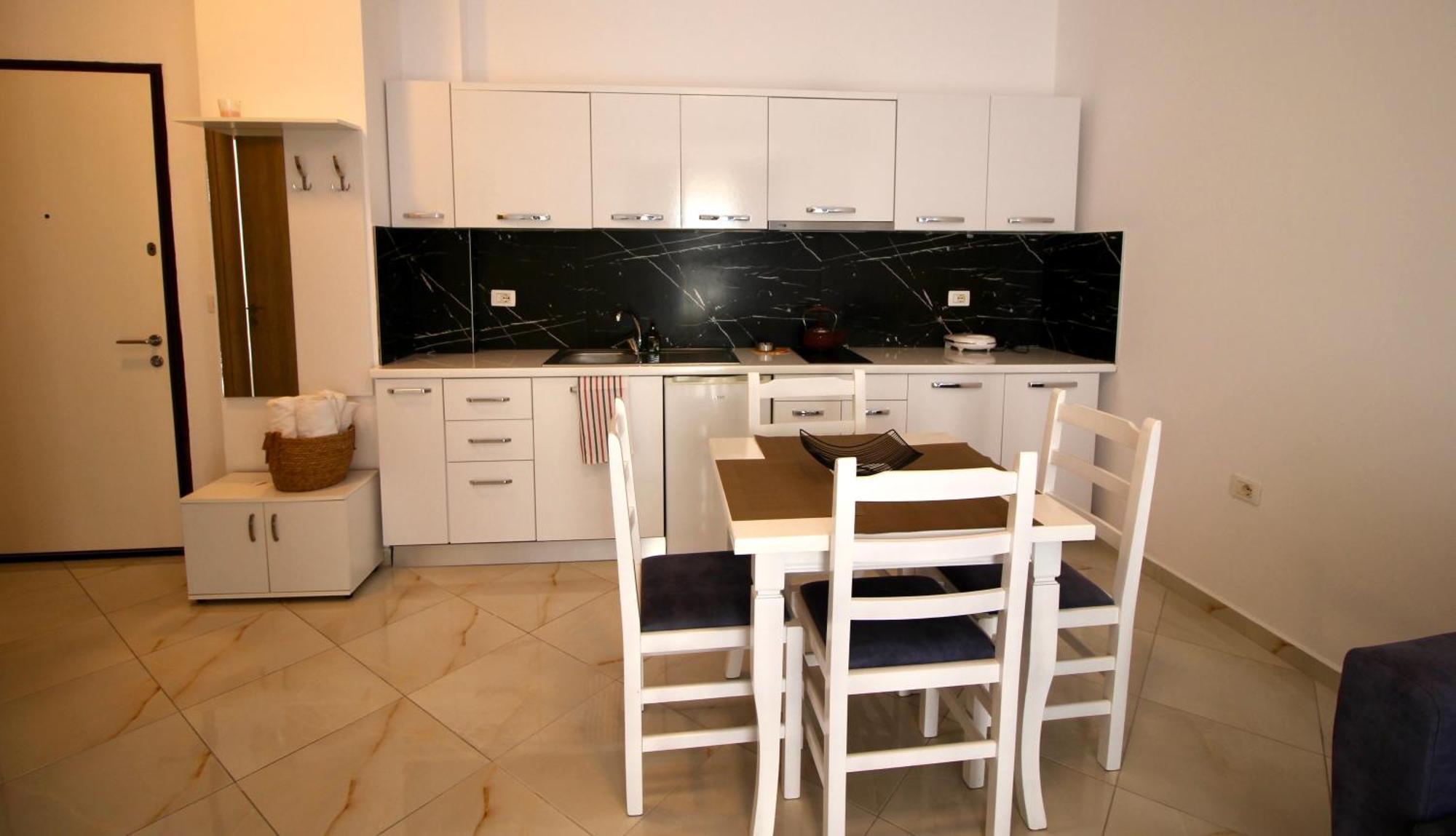 Saranda Apartaments Meta 외부 사진